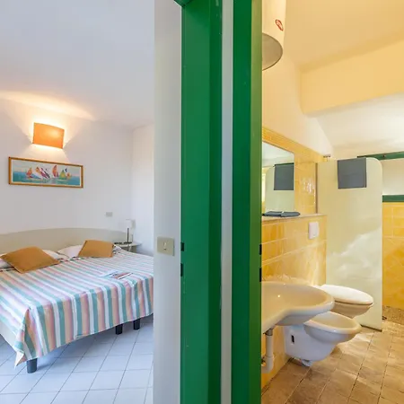 Village Rosselba Le Palme 3*