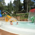 Θέρετρο Village Rosselba Le Palme 3*