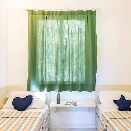 Θέρετρο Village Rosselba Le Palme 3*