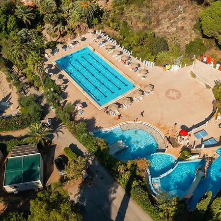 Village Rosselba Le Palme Θέρετρο