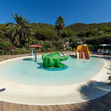 Θέρετρο Village Rosselba Le Palme