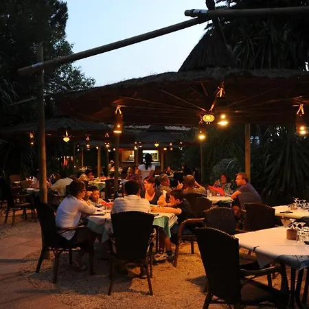 Village Rosselba Le Palme Ośrodek wypoczynkowy Portoferraio