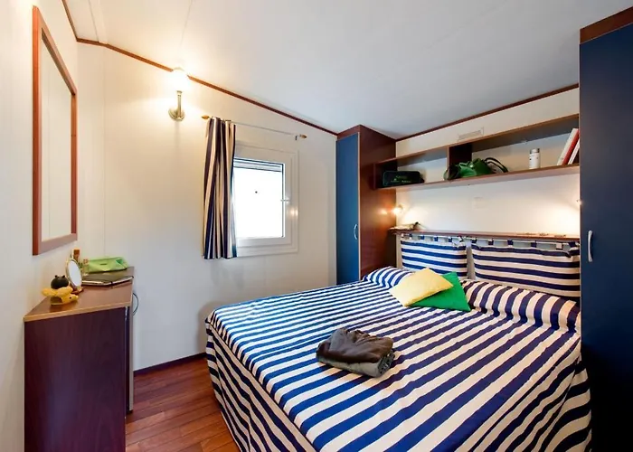 Resort Village Rosselba Le Palme 3*